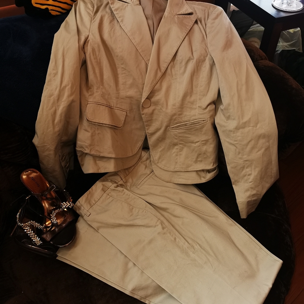 Lovely jacket and pants suit